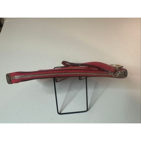 Gucci Red Guccissima Leather Interlocking G Wristlet Pouch Key Pouch - Picture 2 of 11